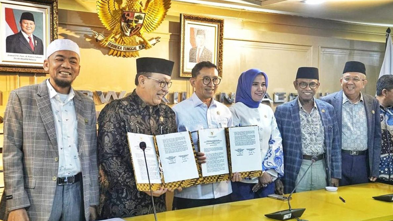 Di Hadapan DPD RI, Menteri Kebudayaan Fadli Zon Paparkan Strategi Pelestarian Warisan Budaya sebagai Landasan Pembangunan